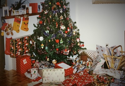 Xmas tree with presents